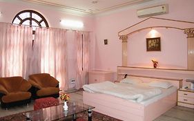 Collection O Raja Park Jaipur Formerly Maan Heritage
